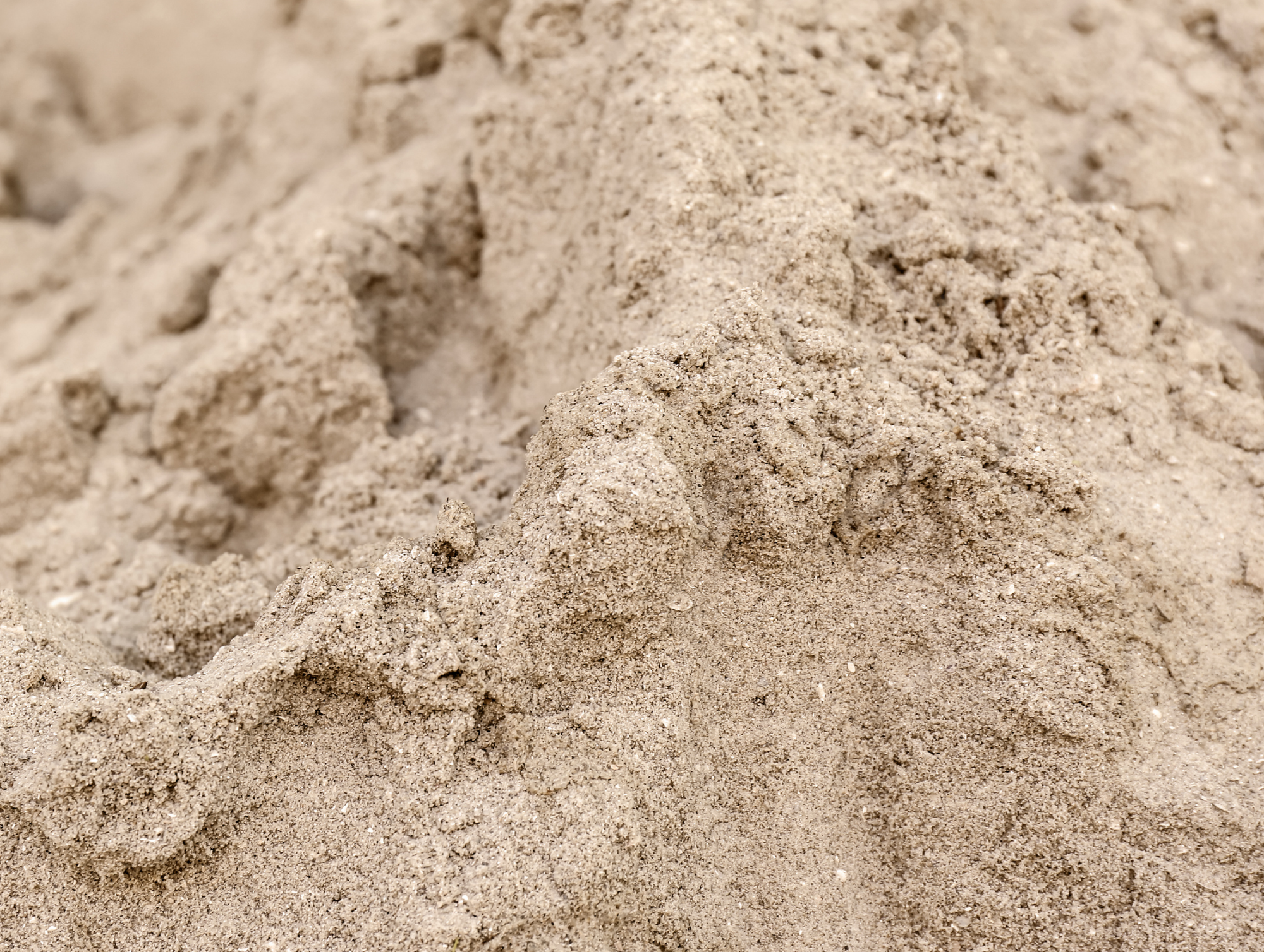 Washed fine sand